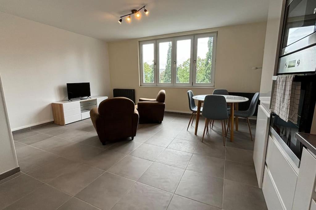 Ferienwohnung T2 Calme Et Lumineux Proche Gare Arras Exterior foto